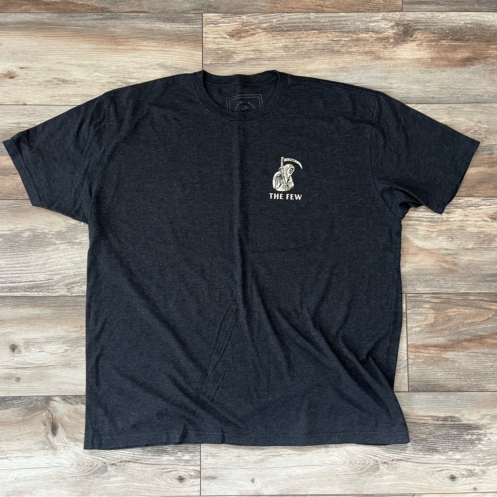 EUC Men’s Few Will Hunt T-Shirt. Size XXL.